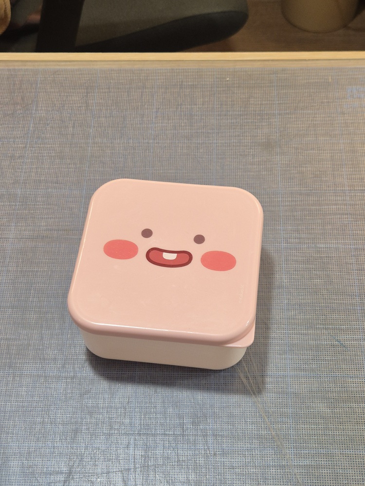 10월 분실물 어피치 도시락통