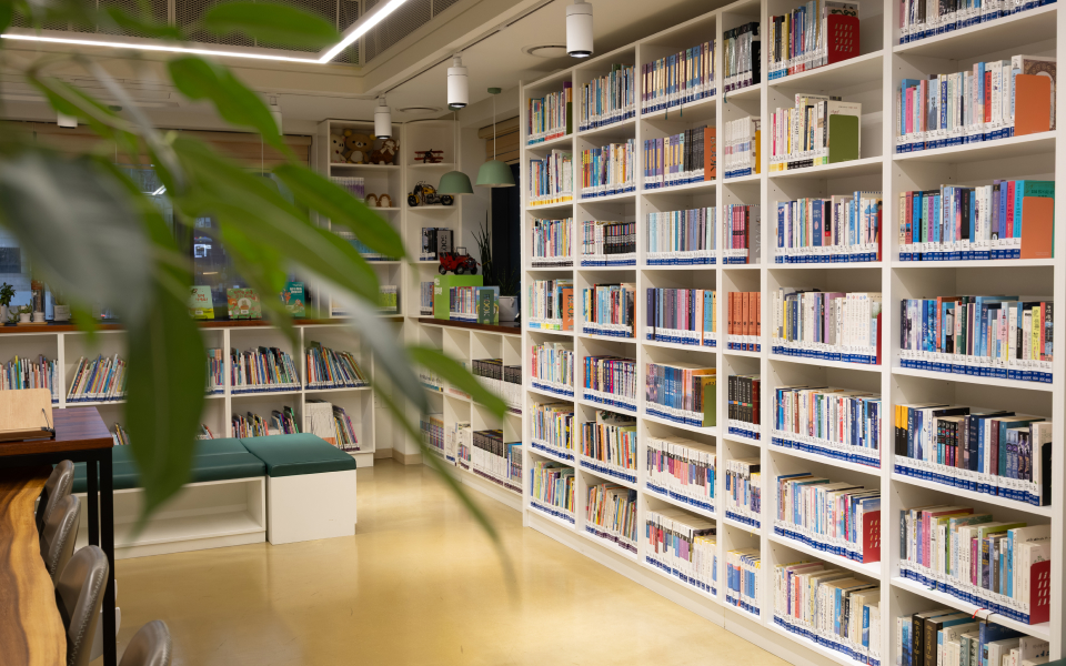 반딧불 작은도서관